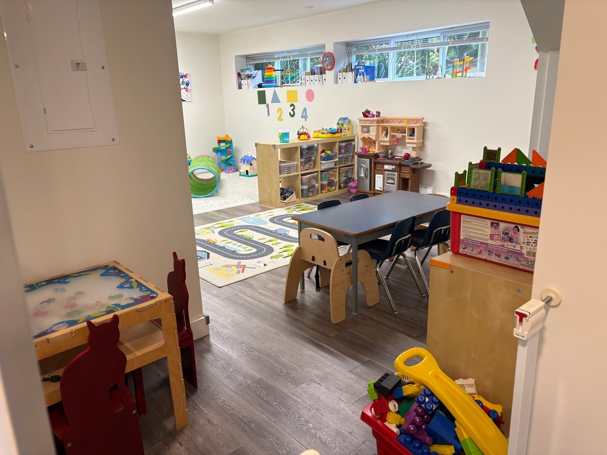 Play and learning room with activity stations